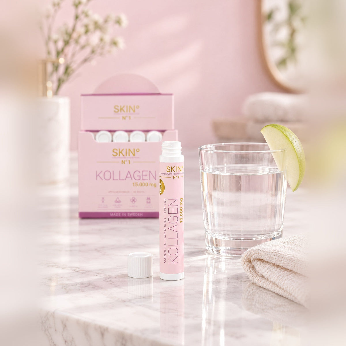Ruhiges Abendritual mit Glas und Handtuch